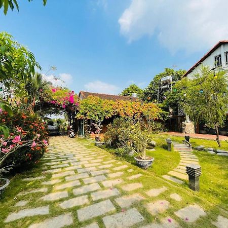 Khu Nghi Duong Huong Sen - Binh My, Cu Chi Hotel Ho Chi Minh-stad Buitenkant foto