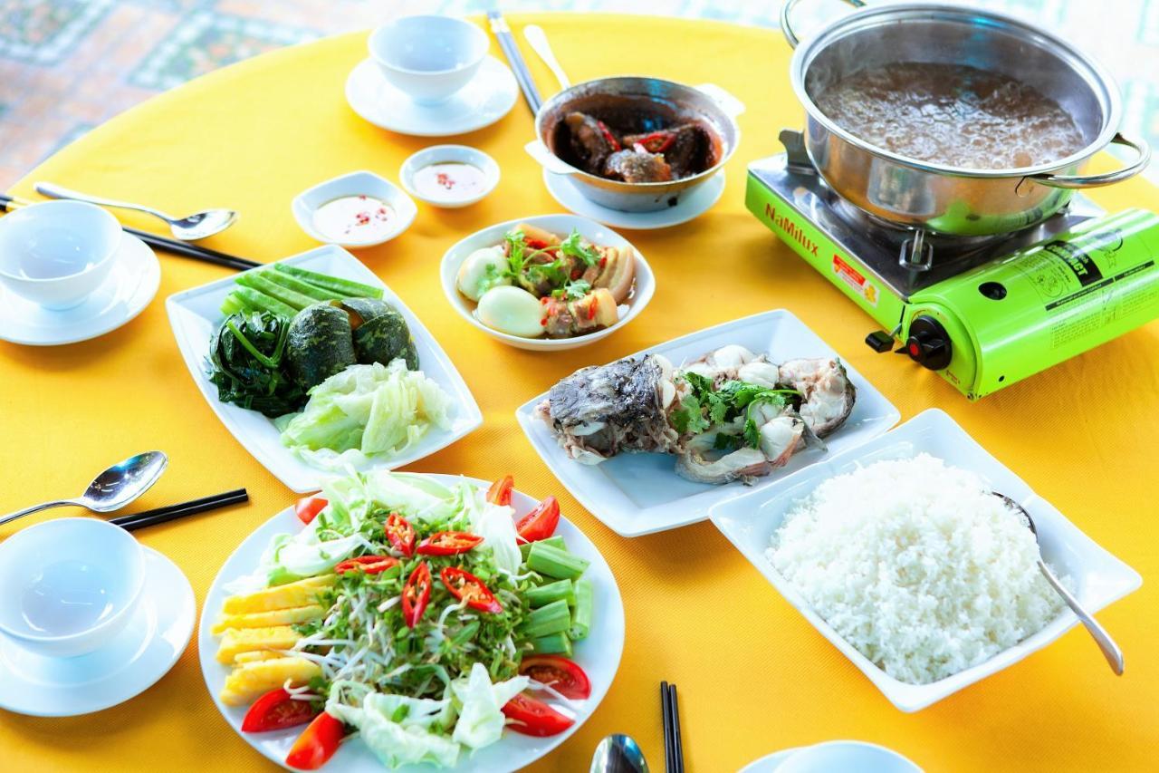Khu Nghi Duong Huong Sen - Binh My, Cu Chi Hotel Ho Chi Minh-stad Buitenkant foto